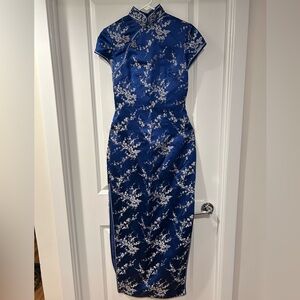 Chinese Qipao Cheongsam (S)